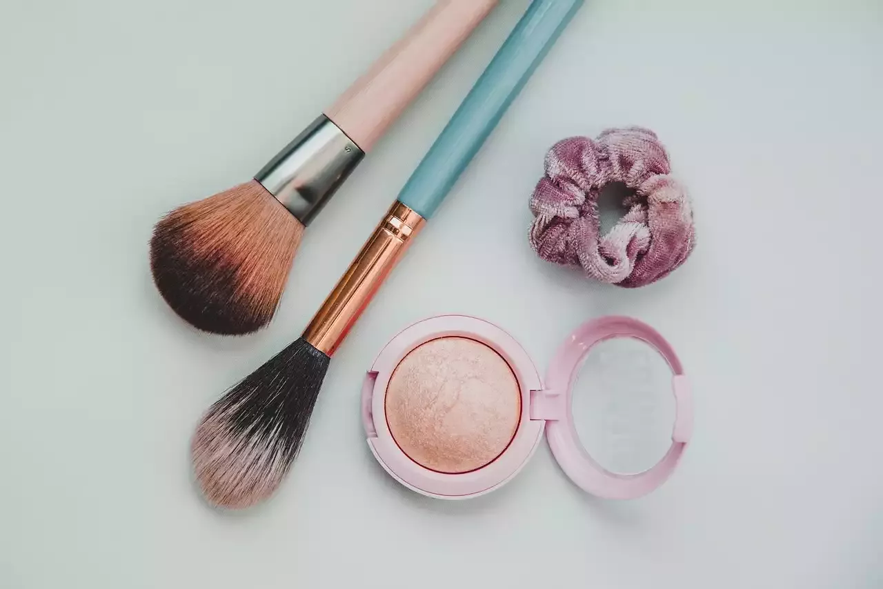 שחררו את הרשימה המפתיעה של מתנות מושלמות לנשים שנראה שיש להן הכל