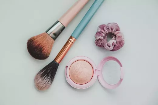 שחררו את הרשימה המפתיעה של מתנות מושלמות לנשים שנראה שיש להן הכל